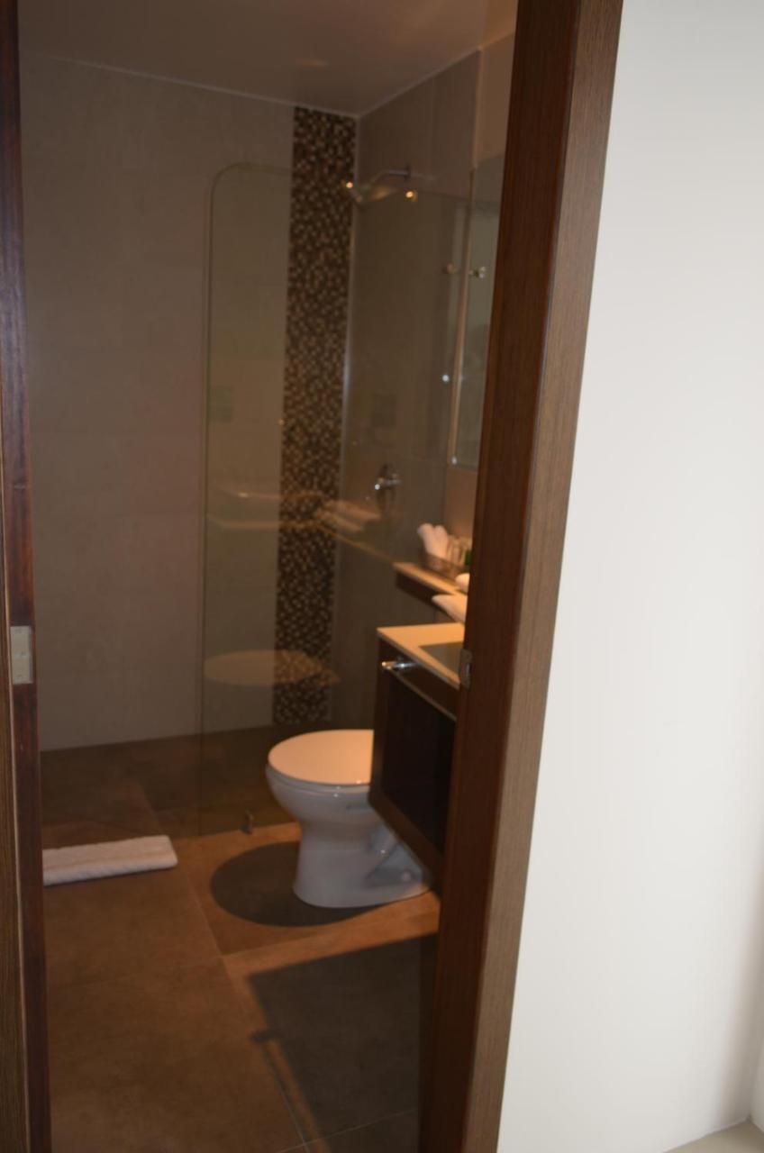 Hotel Gran Mariscal Quito Extérieur photo