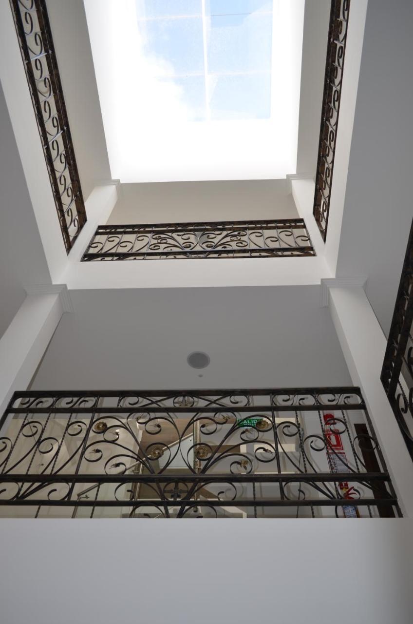 Hotel Gran Mariscal Quito Extérieur photo