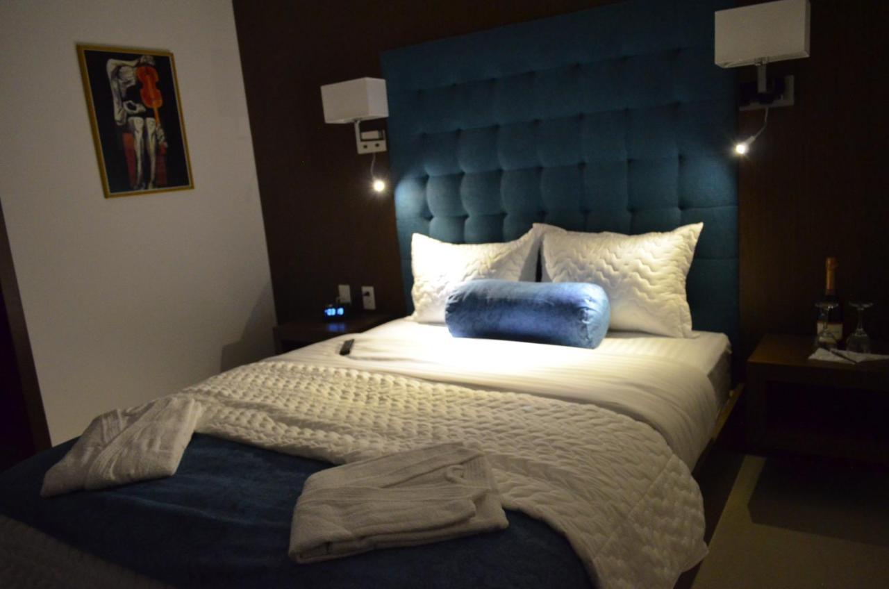 Hotel Gran Mariscal Quito Extérieur photo
