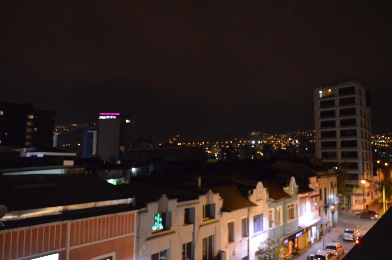 Hotel Gran Mariscal Quito Extérieur photo