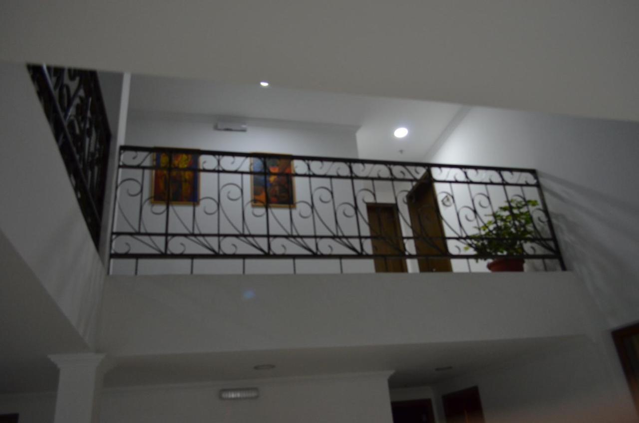 Hotel Gran Mariscal Quito Extérieur photo