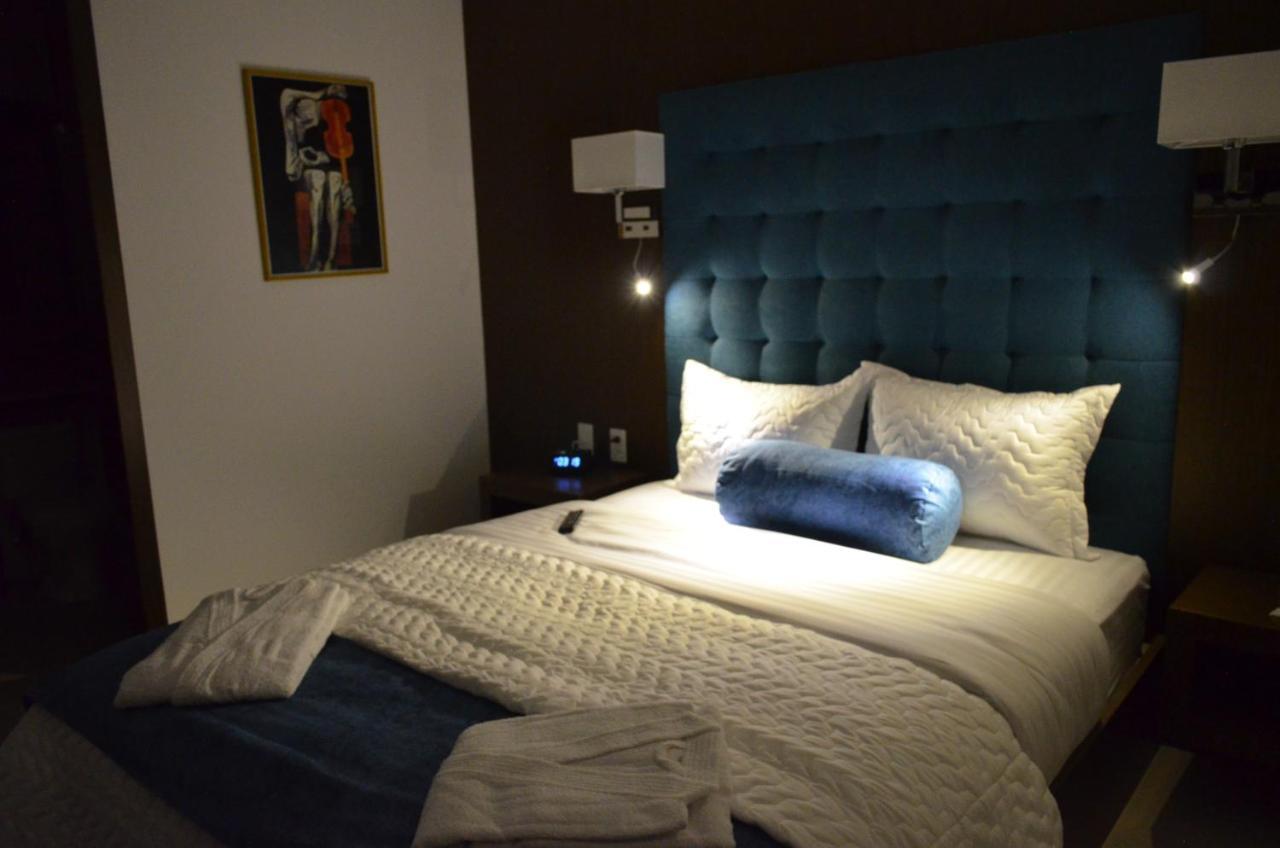 Hotel Gran Mariscal Quito Extérieur photo