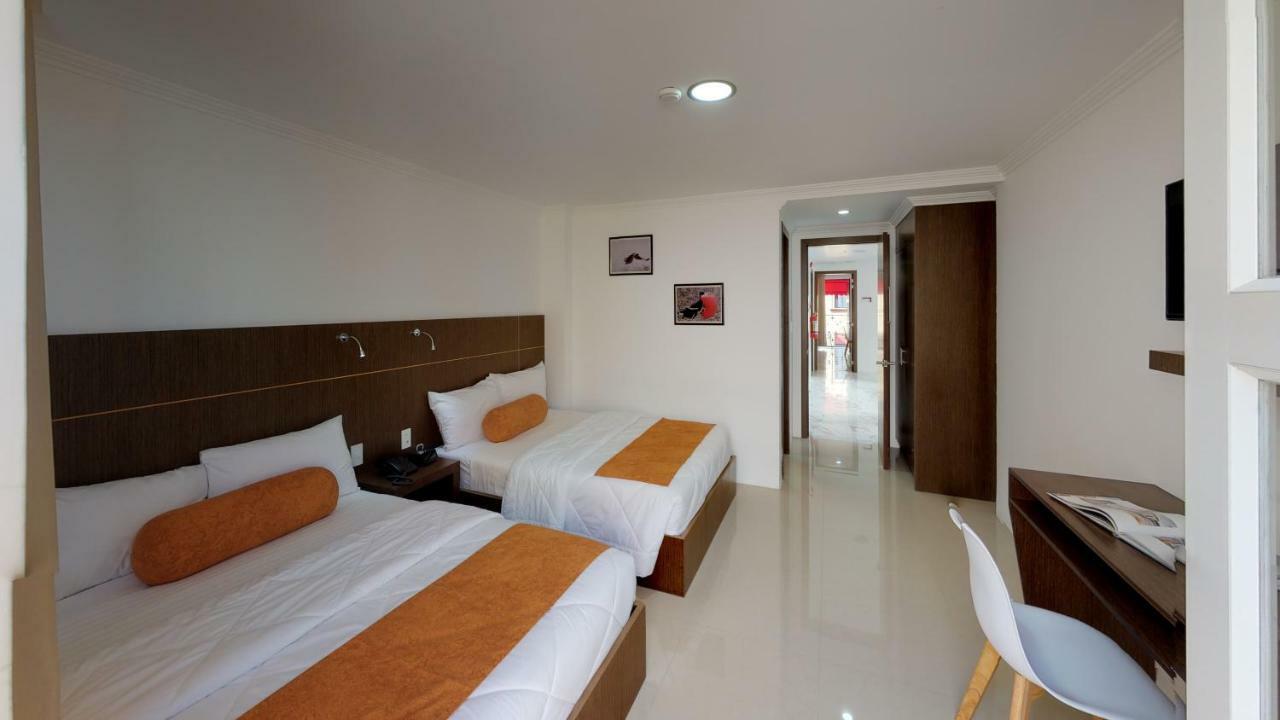 Hotel Gran Mariscal Quito Extérieur photo
